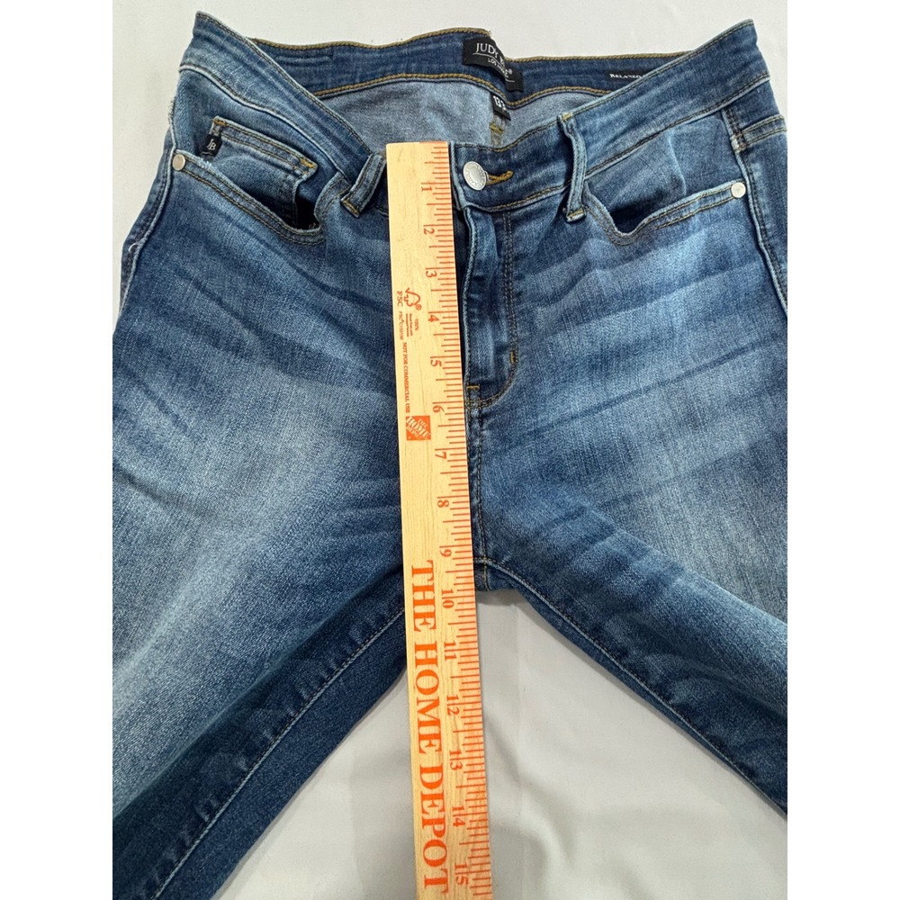 Judy Blue Relaxed Fit Medium Wash Jeans Size 13/31 Style Stretch Denim - Picture 5 of 11